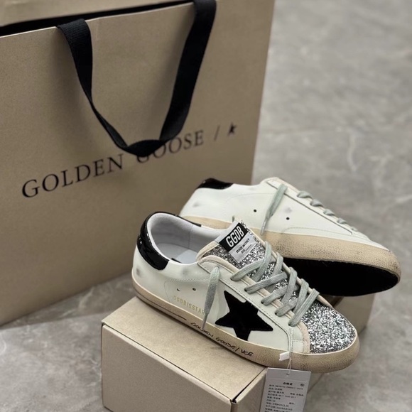 Golden Goose White and Black Star Sneakers - Picture 5 of 9